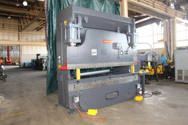 175 TON X 10' CINCINNATI AUTOSHAPE AS175-8 CNC HYDRAULIC PRESS BRAKE. STOCK # 1018819
