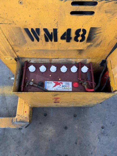 3,000 LB BIG JOE MODEL PDM 30-60 ELECTRIC WALK BEHIND FORKLIFT. STOCK # 1061023.