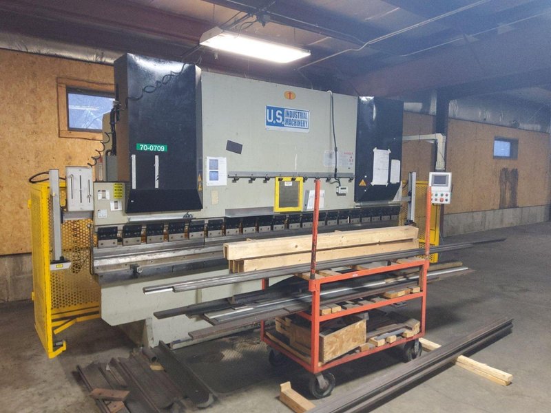 U.S. INDUSTRIAL MACHINERY 155 TON X 12′ CNC BRAKE PRESS