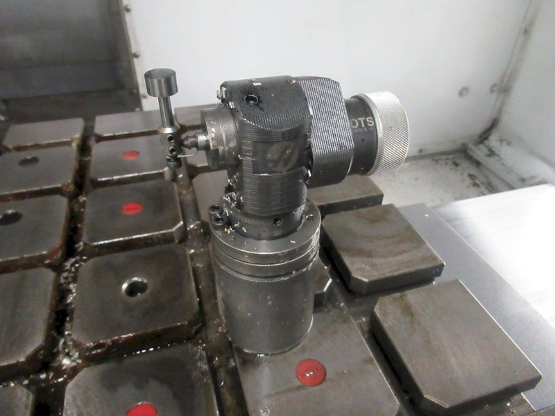 Haas VM-3 CNC Vertical Machining Center with 12,000 RPM CT-40 Spindle, 40 Station Side Mount Tool Changer, Probing, 1000 PSI TSC, High Speed Machining, Mist Collector,  Chip Auger.