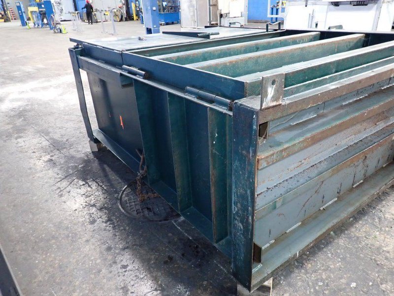 MARATHON EQUIPMENT CO 60" X 30" X 48" BALER  -  6030