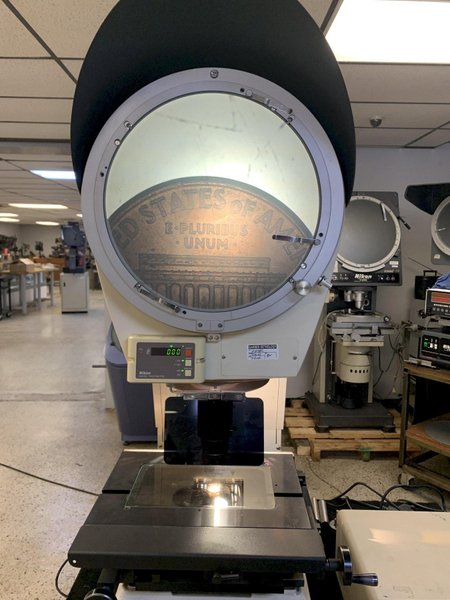 12" NIKON Model V-12BD Bench Top Vertical Beam Optical Comparator.
