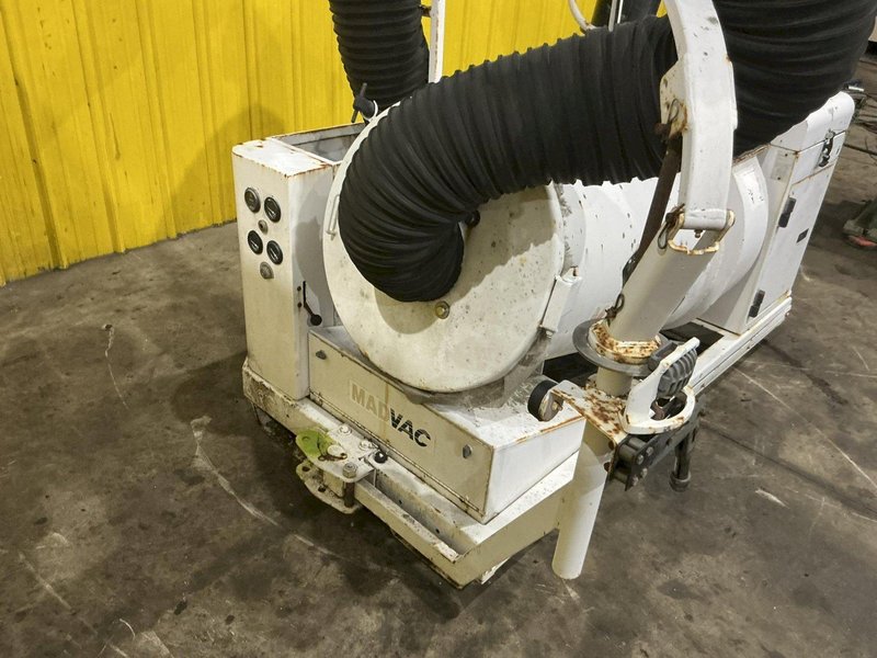 MADVAC MODEL 61-D LITTER &amp; DEBRIS VACUUM: YOBRO #24863