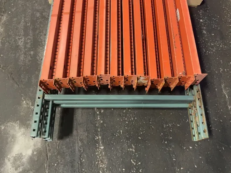 42” X 144” PALLET RACKING  -  TEARDROP
