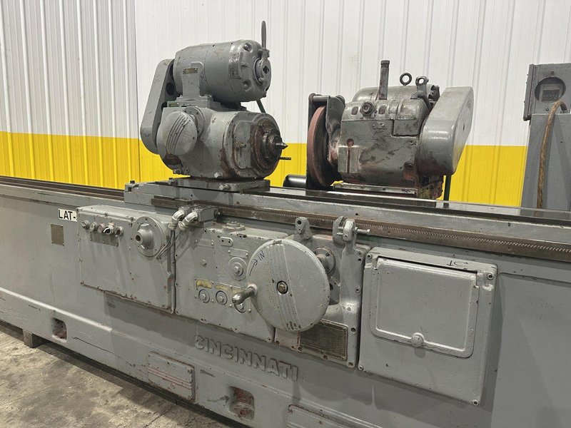14&quot; x 72&quot; CINCINNATI ROLL CYLINDRICAL GRINDER: STOCK #22532