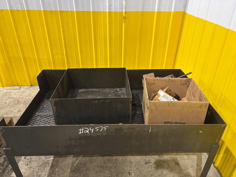 2" OSTER MODEL #702 PIPE THREADER WITH RIDGID HEADS: YOBRO #24575