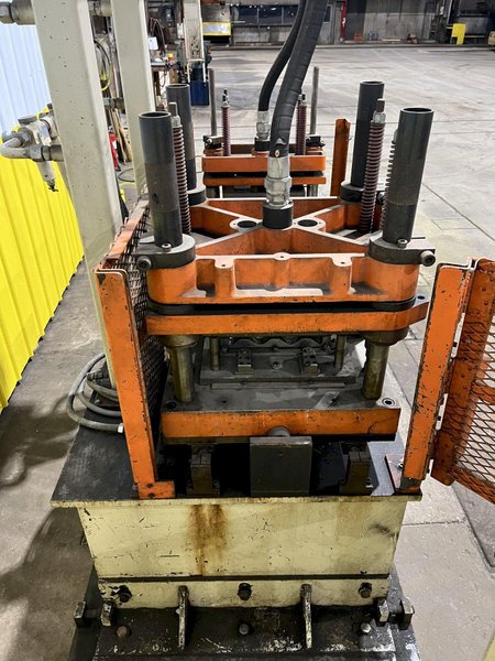 7 TON &amp; 3 TON AIRAM TRAVELING PUNCH &amp; CUTOFF PRESSES: STOCK #18420