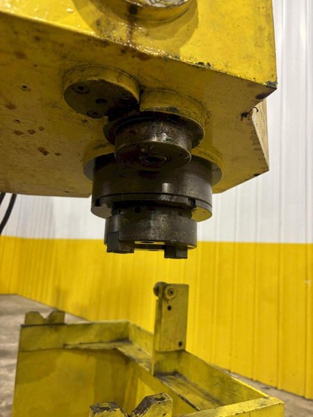 5&quot; x 50 TAPER DROOP + REIN UNIVERSAL BORING HEAD ATTACHMENT: STOCK #23591
