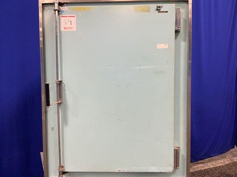 BLUE M 650* F / 343* C ELECTRIC OVEN  -  POM-336B-1