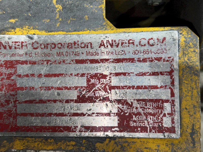 2013 900 LBS ANVER MODEL #VPF-57-AC-L3P/6P VACUUM SHEET LIFTER: YOBRO #24599