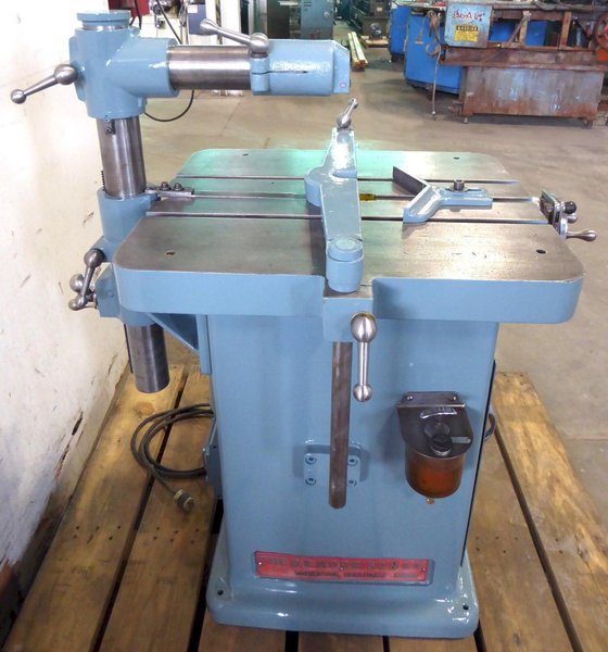 1-1/4" W. x 9" L., Morrison Keyseater 1/16" to 1-1/4" Capacity, Reconditioned