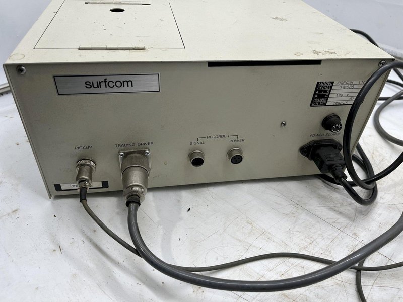BROWN &amp; SHARPE SURFCOM MODEL 110B SURFACE TEXTURE MEASURING INSTRUMENT: STOCK #16553