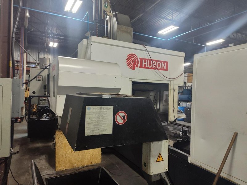 Huron NX40 Double Column Bridge Gantry Machining Center, 2013 – J30 High Pressure Through Spindle Coolant System, Chip Conveyor, Tooling, Siemens Sinumerik Control