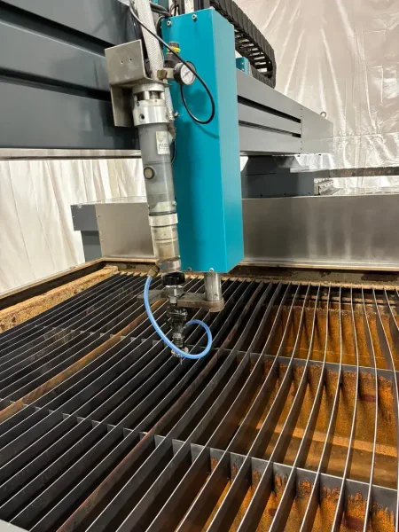 2022 FLOW MACH 100 3020 | Waterjet Cutters
