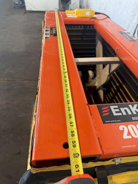 (NEW) 2000 LB X 24&quot; X 60&quot; HERKULES HYDRAULIC LIFT TABLE. STOCK # 0887025