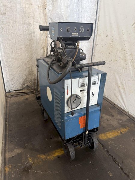 MILLER CP-300 CONSTANT POTENTIAL DC ARC WELDING POWER SOURCE. STOCK # 0430426
