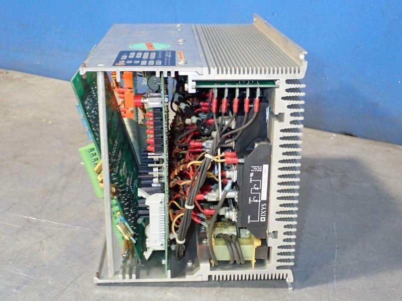 RELIANCE ELECTRIC 30 AMPS AC/DC CONVERTER   -  S6R 8503