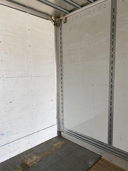 2024 Vanguard 53 x 102 5V8VC5327RM402432