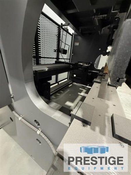 Mitsubishi Diamond BH13530 149 Ton x 122&quot; 4-Axis Hybrid CNC Press Brake