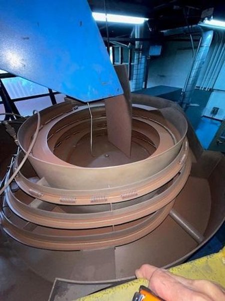 36&quot; BENNETT #CG-36 AUTO-FEED SPRING GRINDER