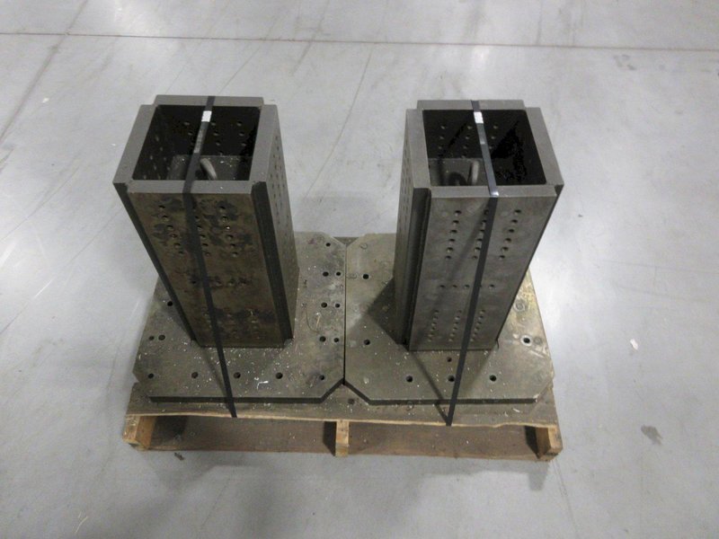 Machine Tombstones (2) with 500mm Pallet and 10" x 10" x 21.5" Column and 1/2-13" Tapped Holes- Auction Item