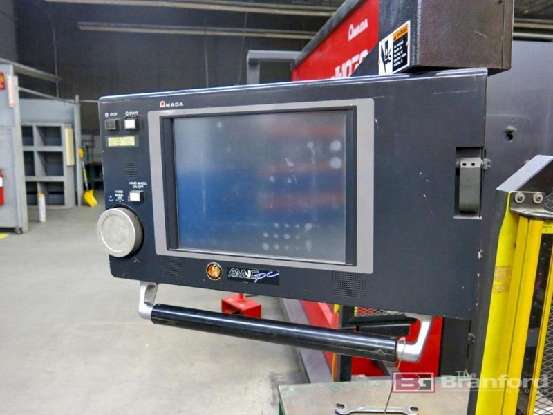 110 TON AMADA HYDRAULIC UP-ACTING PRESS BRAKE MODEL FBD-1030NT