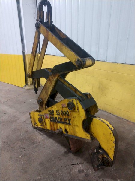 15,000 LB 7.5 TON BRADLEY SINGLE RIM VERTICAL COIL LIFTING TONG SCISSOR TYPE COIL LIFT: STOCK #14208