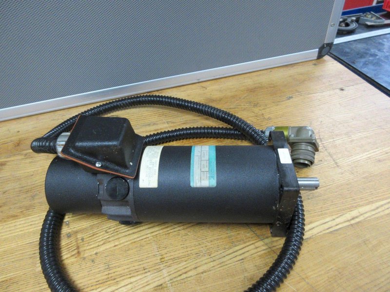 Haas 32-1700 Y Axis Reliance Electric Brushed Servo Motor with Connector Cable