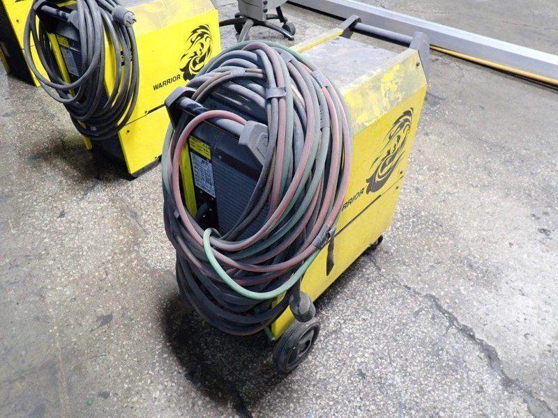 ESAB WELDER  -  MIG 5000i