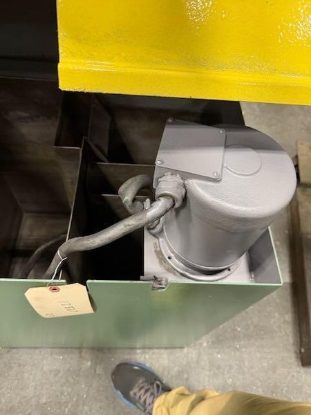 Royal Master Model TG-12X4 Centerless Grinder
