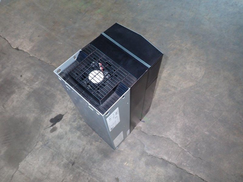 ABB 40HP ACS880 VFD  -  ACS880-01-052A-5+P944