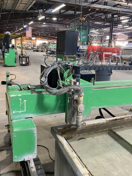 8’x22′ Hornet ProStar Plasma Table CNC Hypertherm HPR260XD, 2013 – Water Table