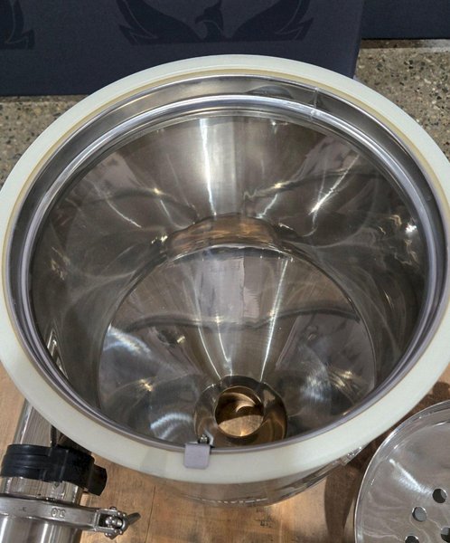 NILFISK UNKNOWN MODEL STAINLESS STEEL HOPPER USED