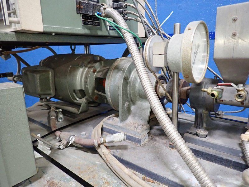 C.W. BRABENDER EXTRUDER  -  2503