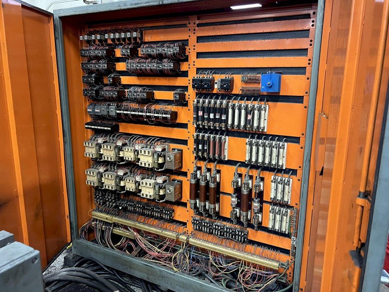 50 HP FRITZ WERNER  DOUBLE SIDED MODEL #FP7V2 HEAVY DUTY DUPLEX MILL/MILLING MACHINE. STOCK # 0309623