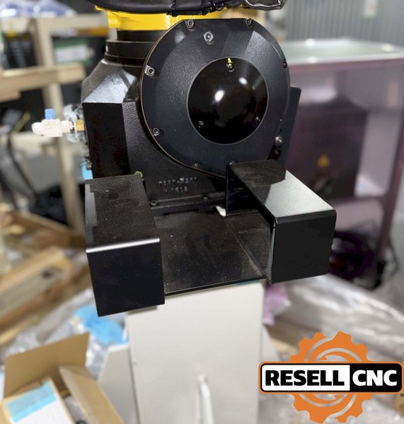 2021 Fanuc M-10iD/12 Robot