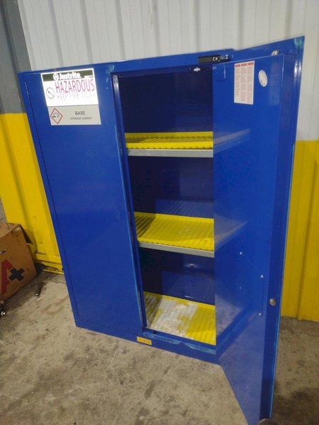 2 DOOR JUSTRITE HAZARDOUS MATERIALS STORAGE CABINET, 43” X 18” X 65” HIGH: YOBRO #24504