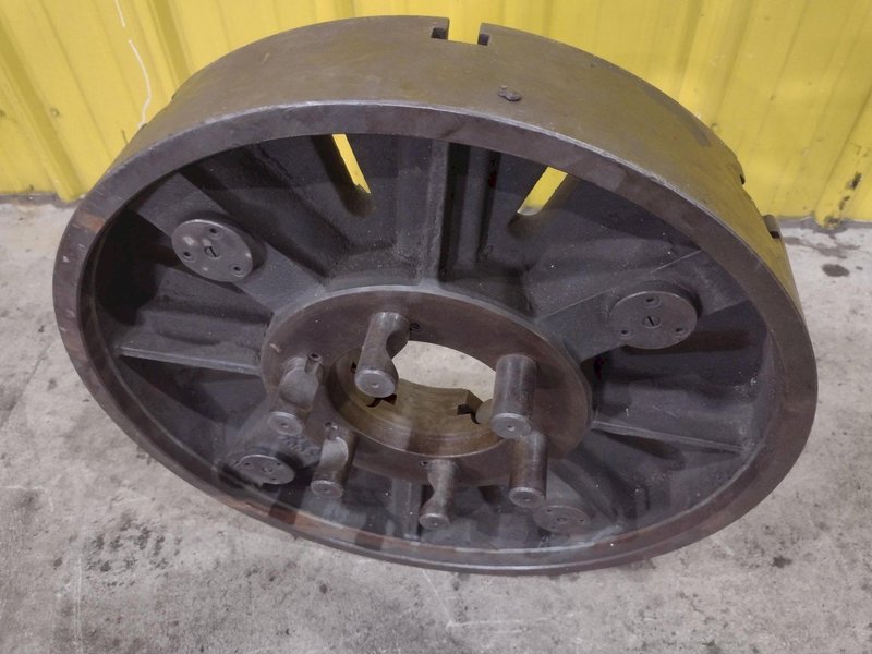 20" 4 JAW LATHE CHUCK WITH 5" HOLE &amp; D MOUNT BACK: YOBRO #25550