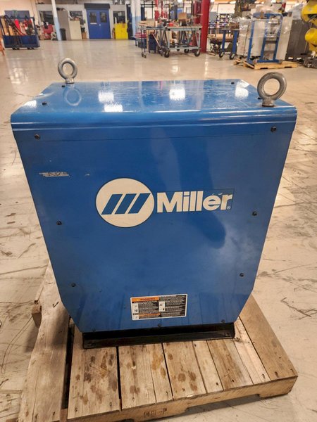 MILLER AUTO AXCESS MODEL 450 DI USED WORKING WELDERS