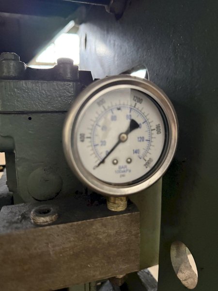 17 TON X 4&#039; DIACRO 14-48-2 HYDRA-POWER PRESS BRAKE. STOCK # 1004425