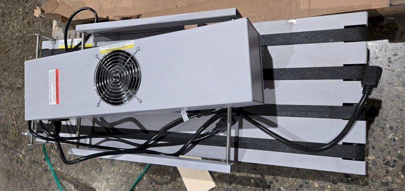 FORMAX COLORMAX8 DIGITAL COLOR PRINTER WITH CONVEYOR/EXTRA INK CARTRIDGES USED