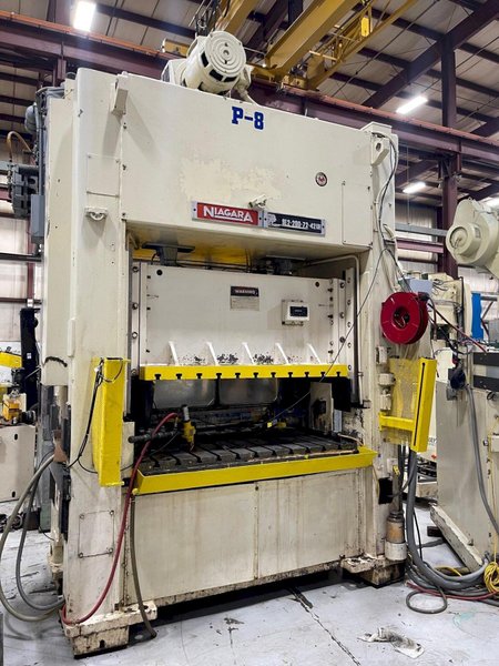 200 ton Niagara SE2-200-72-42 UH, Used Niagara Mechanical Stamping Press For Sale, Refurbished
