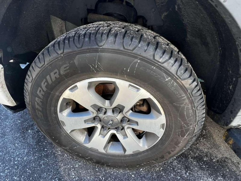 Ford F-150 Pickup Truck, 2014 – 237,832 Miles, Automatic, Full-Size Work Truck