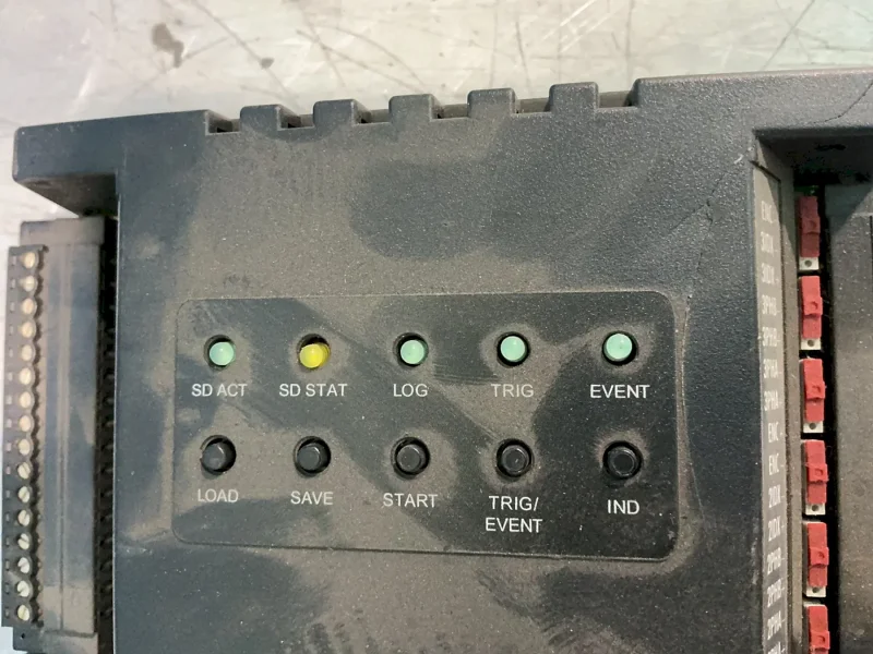 OMEGA MULTIFUNCTION DATA LOGGER   -  OM-LGR-5327
