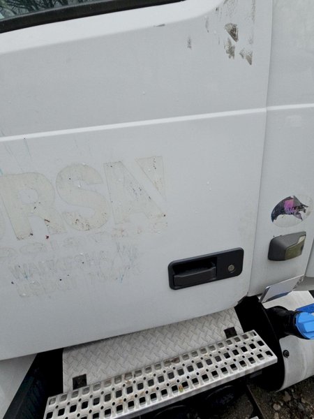 2015 Volvo VNL Day Cab – D11 Engine, Volvo ATO I-Shift Auto