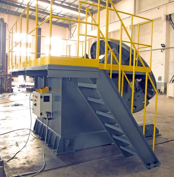 NEW, 44,000 LB. WELDING POSITIONER WITH OPERATOR PLATFORM