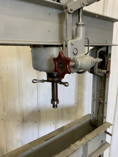 25 TON DAKE HYDRAULIC H FRAME PRESS: STOCK #81483