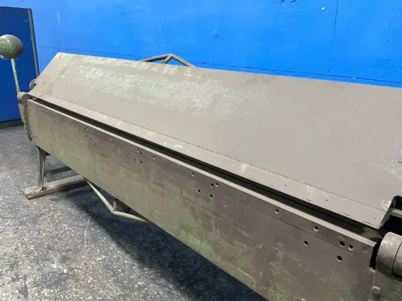 CHICAGO / DREIS &amp; KRUMB MFG CO 121” SHEET METAL APRON BRAKE   -  1014