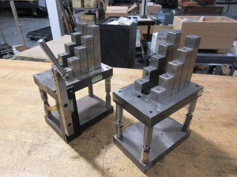 Precision Depth Mic 1" - 5" Setting Standards (2) - Auction Item