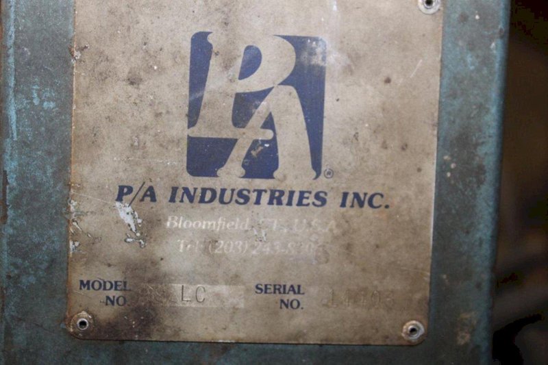 P/A INDUSTRIES MODEL LC LOOP CONTROLLER. STOCK # 0681324